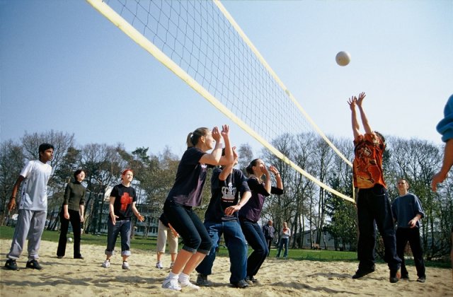 weissenh strand 06 volleyball